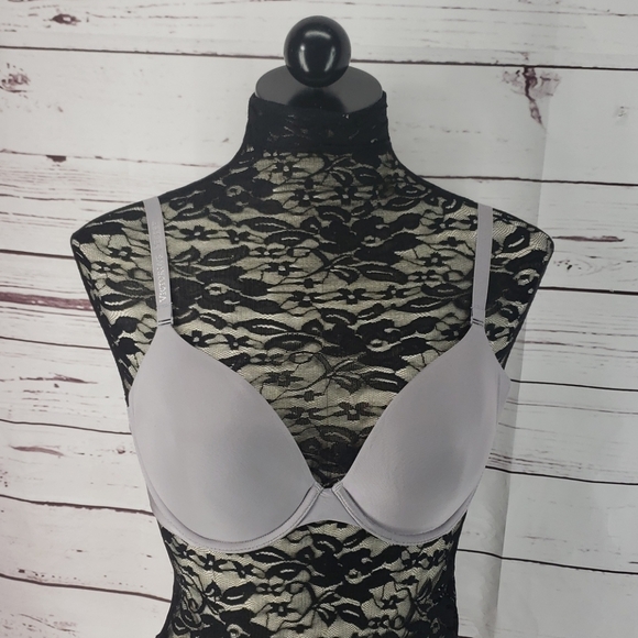 Victoria's Secret Other - The Nakeds Victoria Secret lavender 34D Bra